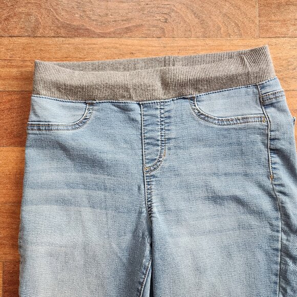 No Boundaries Juniors Light Wash Pull On Skinny Jeans Size Small (3-5) - Picture 4 of 13